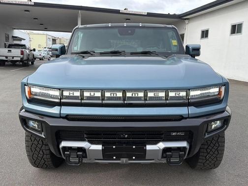 2024 GMC HUMMER EV SUV 3X