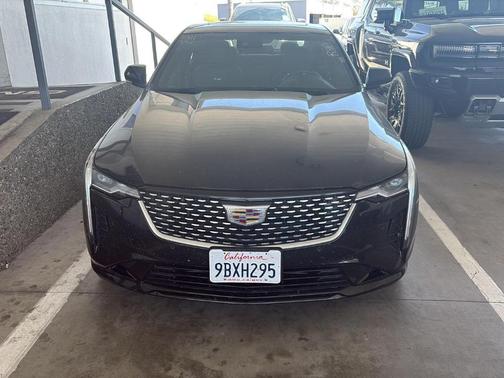 2023 Cadillac CT4 Premium Luxury
