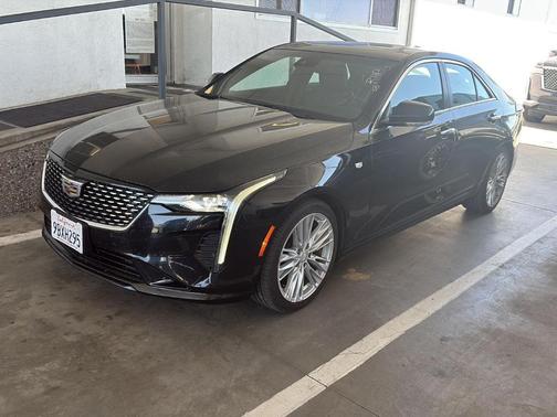 2023 Cadillac CT4 Premium Luxury