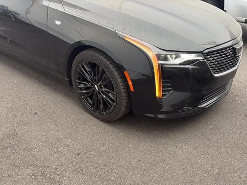 2022 Cadillac CT4 Premium Luxury
