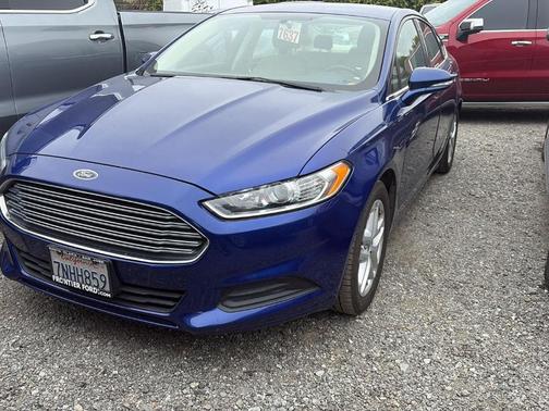 2015 Ford Fusion SE