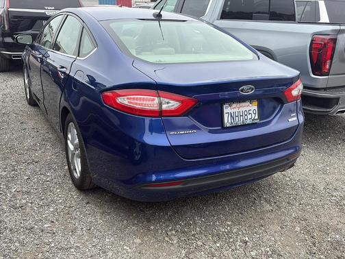 2015 Ford Fusion SE