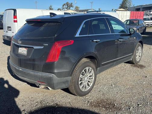 2017 Cadillac XT5 Luxury