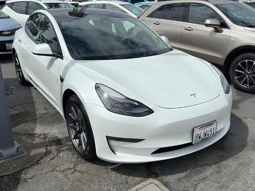 2021 Tesla Model 3 Standard Range Plus