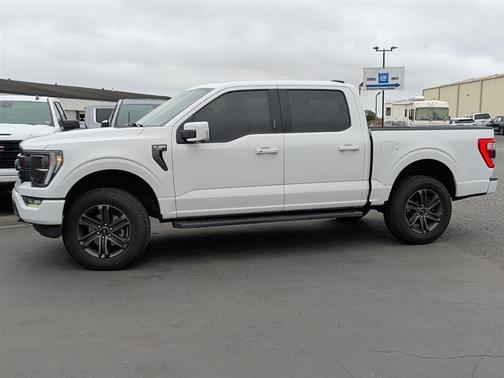 Oxford White 2021 Ford F-150 Lariat