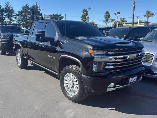 Mosaic Black Metallic 2022 Chevrolet Silverado 2500 High Country