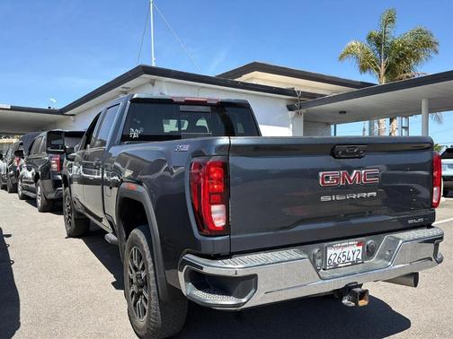 Dark Sky Metallic 2020 GMC Sierra 2500 SLE