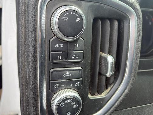 Summit White 2019 GMC Sierra 1500 SLE