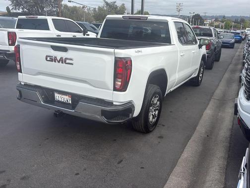 Summit White 2019 GMC Sierra 1500 SLE