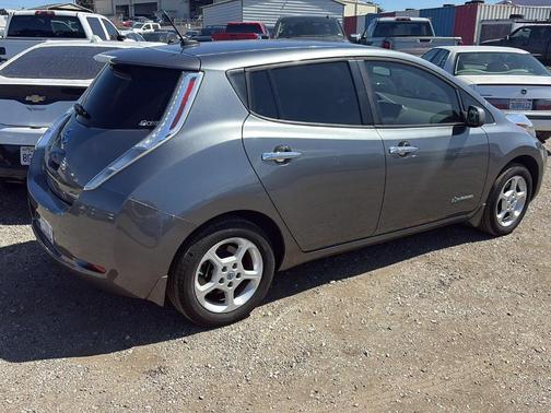 2014 Nissan Leaf SV
