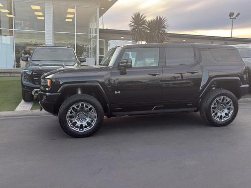 2024 GMC HUMMER EV SUV 3X
