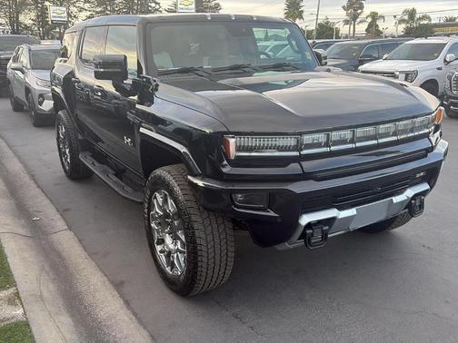 2024 GMC HUMMER EV SUV 3X