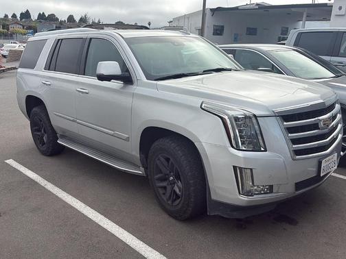 2015 Cadillac Escalade Luxury