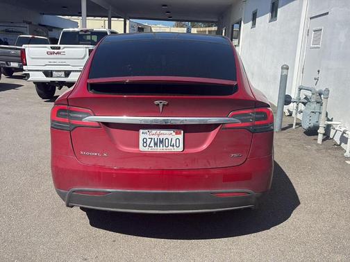 2016 Tesla Model X 70D