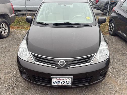 2012 Nissan Versa 1.8 S