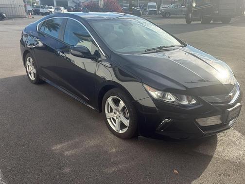 2018 Chevrolet Volt LT