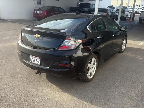 2018 Chevrolet Volt LT