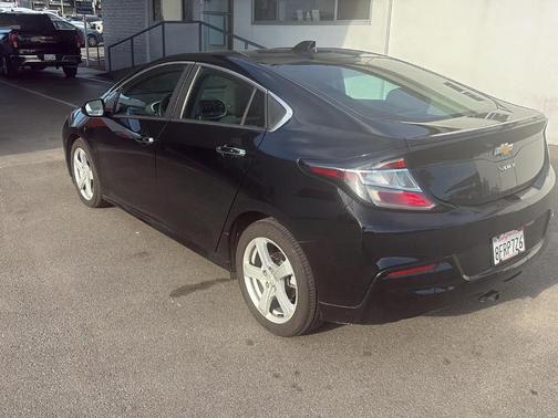 2018 Chevrolet Volt LT