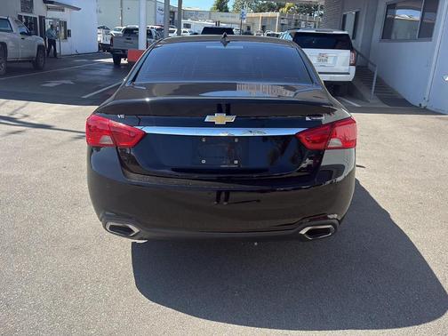 Black 2019 Chevrolet Impala Premier 2LZ