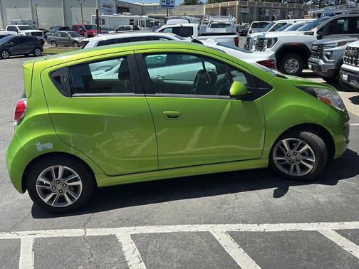 2016 Chevrolet Spark EV 2LT