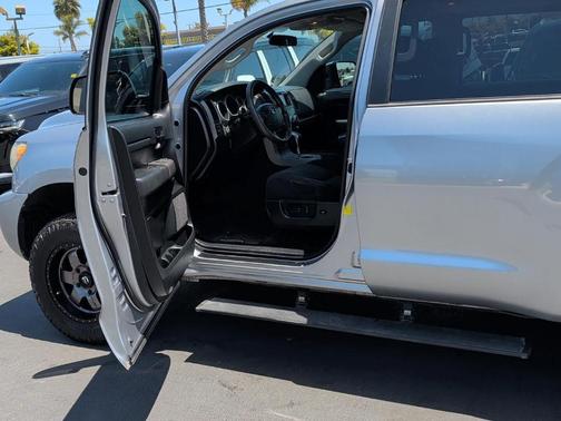 Silver Sky Metallic 2013 Toyota Sequoia SR5