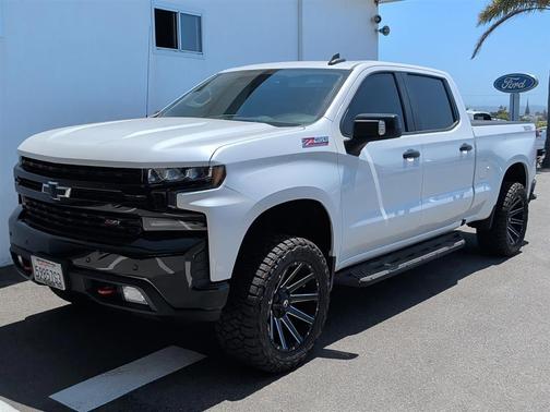 Iridescent Pearl Tricoat 2021 Chevrolet Silverado 1500 LT Trail Boss