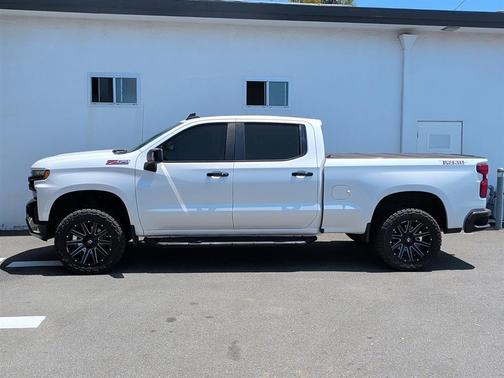 Iridescent Pearl Tricoat 2021 Chevrolet Silverado 1500 LT Trail Boss