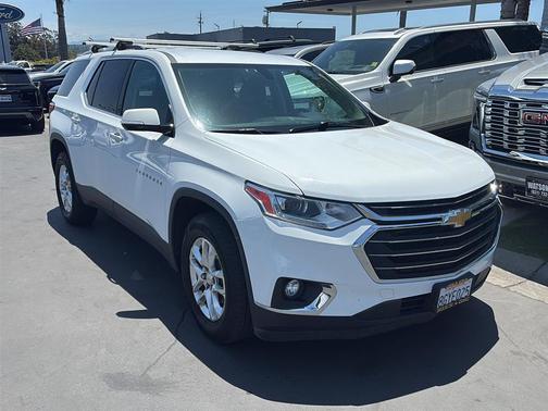 2018 Chevrolet Traverse LT Cloth
