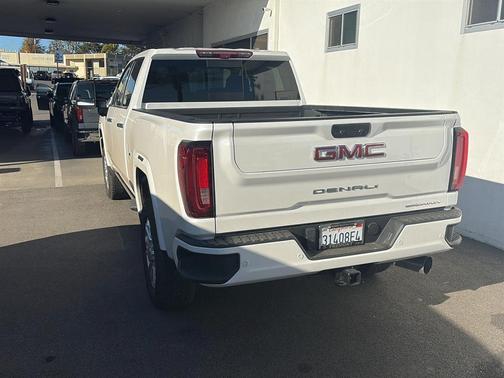 2023 GMC Sierra 2500 Denali
