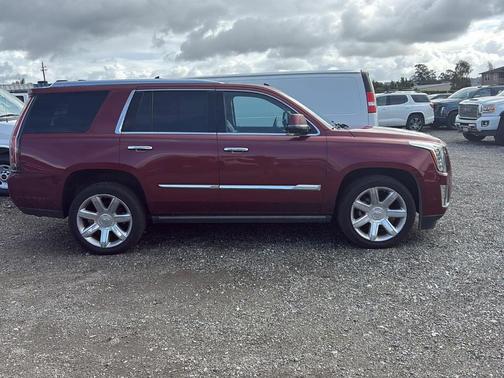 2017 Cadillac Escalade Premium Luxury