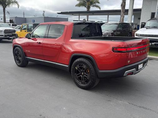 2023 Rivian R1T Adventure Quad Motor Large Pack