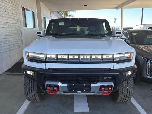 White 2025 GMC HUMMER EV SUV 3X