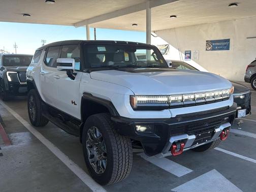 White 2025 GMC HUMMER EV SUV 3X