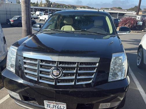 2012 Cadillac Escalade Luxury