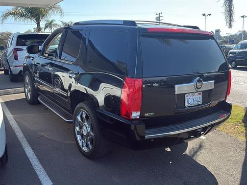 2012 Cadillac Escalade Luxury