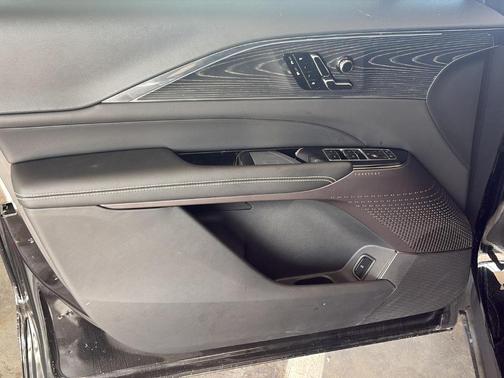 Stellar Black Metallic 2024 Cadillac LYRIQ Luxury