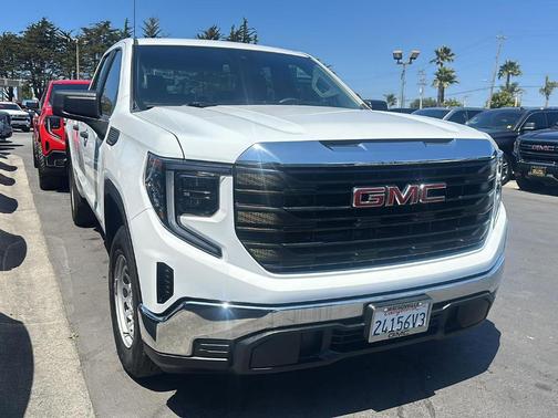 2023 GMC Sierra 1500 Pro
