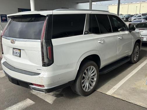 2022 Cadillac Escalade Luxury