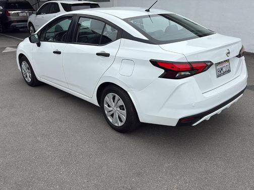 2021 Nissan Versa S