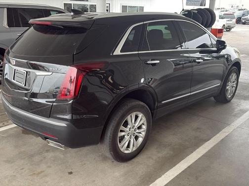 2021 Cadillac XT5 Luxury