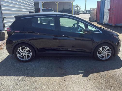 Mosaic Black Metallic 2023 Chevrolet Bolt EV 1LT
