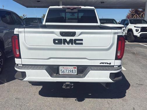 Summit White 2020 GMC Sierra 2500 AT4