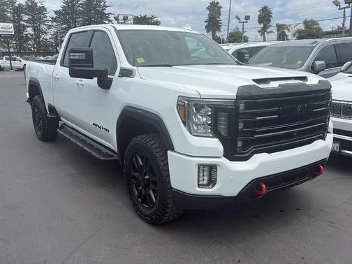 Summit White 2020 GMC Sierra 2500 AT4