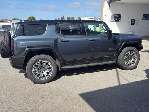 Graphite Blue Metallic 2025 GMC HUMMER EV SUV 3X