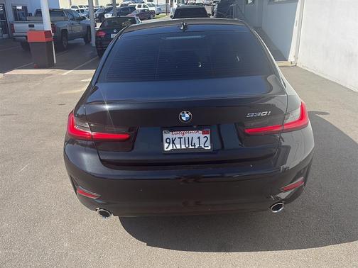 2020 BMW 330 i