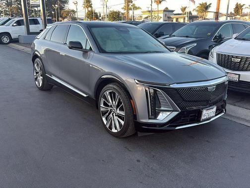 2023 Cadillac LYRIQ Luxury