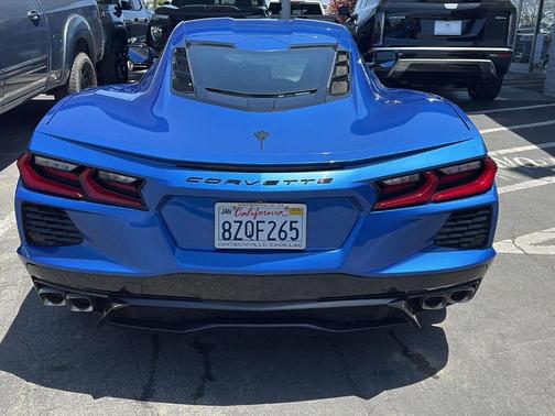 2022 Chevrolet Corvette Stingray w/1LT