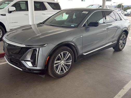 2023 Cadillac LYRIQ Luxury