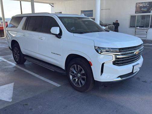 2021 Chevrolet Suburban LT