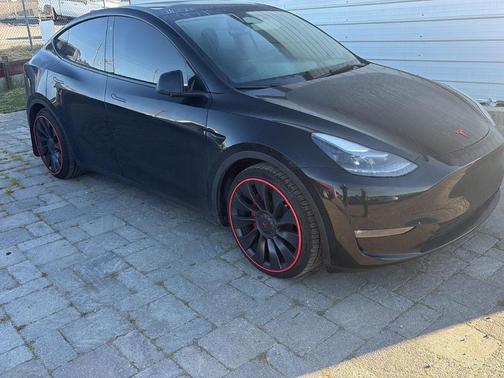 2023 Tesla Model Y Performance